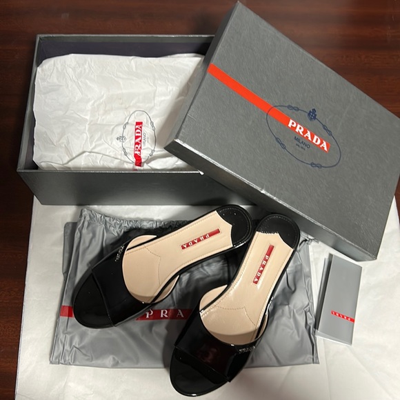 Prada Black Patent Leather Platform Sandals - Picture 3 of 16